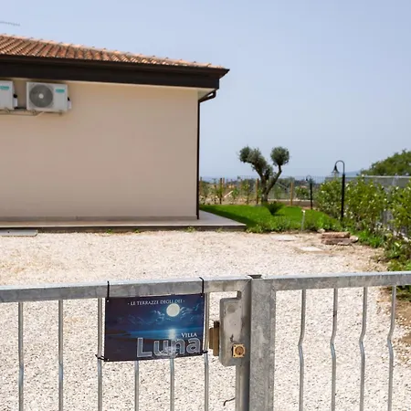 Luna -parking-garden -view - Wifi- Villa *