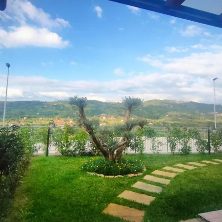 Luna -parking-garden -view - Wifi- Villa *